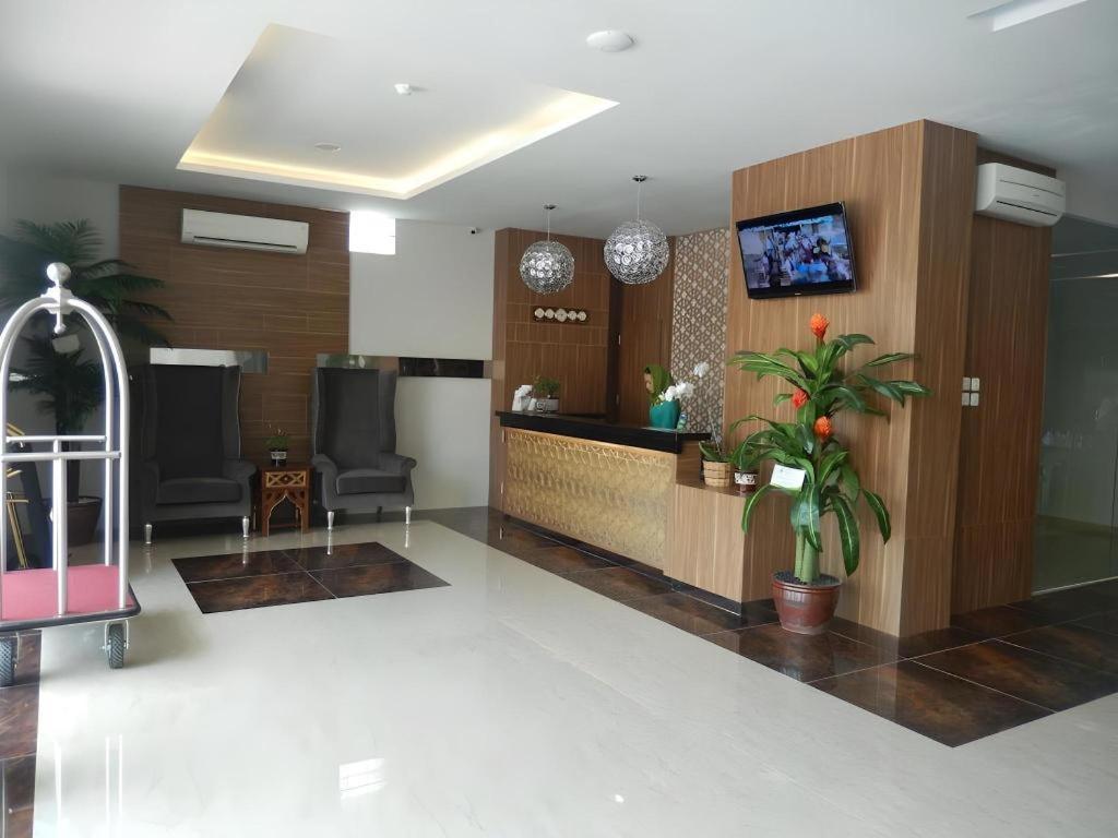 Grand Amira Hotel Solo, Azana Hotels Collection Exteriér fotografie